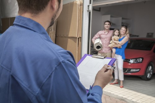 Commercial packing and unpacking support in Mayfair