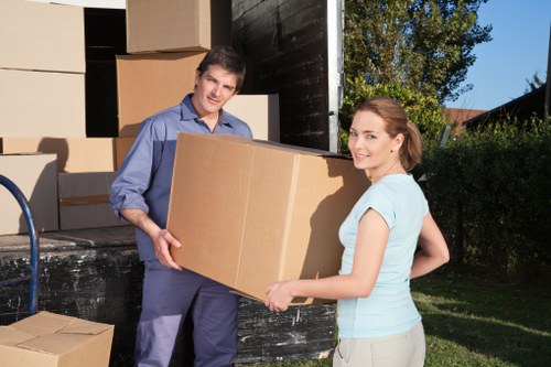 Professional flat removals support for residential and commercial customers in Mayfair